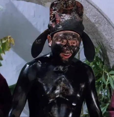 日本发明了洗澡按摩器,日本变态护颈神器