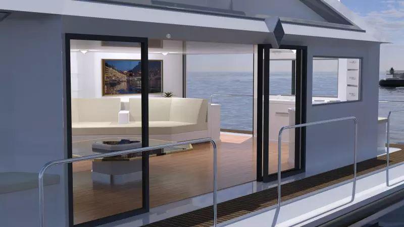 他在海上，建了一栋水上“金字塔”，里面有豪宅，还有飞碟