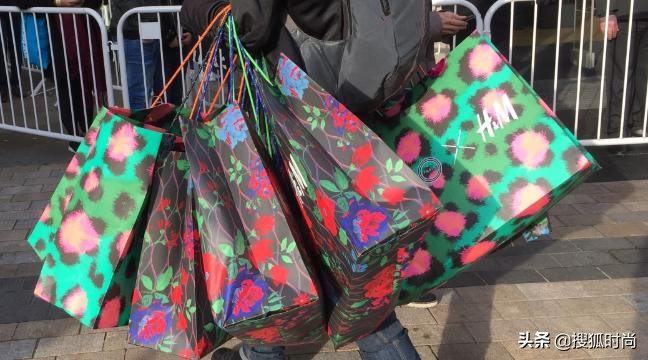 李宇春、杨幂同款仙女裙，千元就能拿下