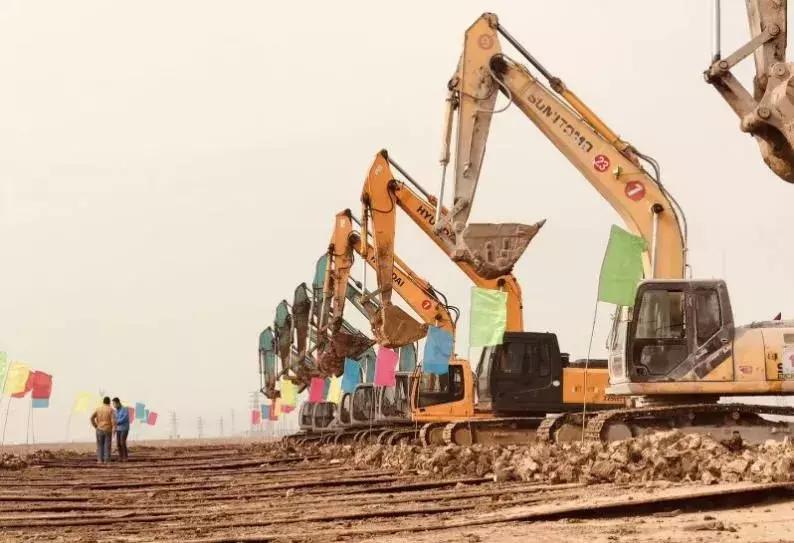 稳健前行创新动力,稳健前行发展中报