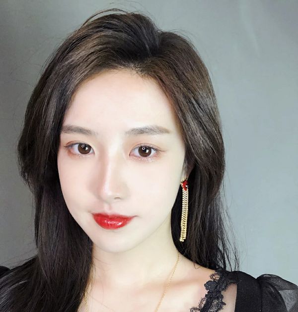 tf白管03和纪梵希n27,纪梵希和tf口红哪个更好点