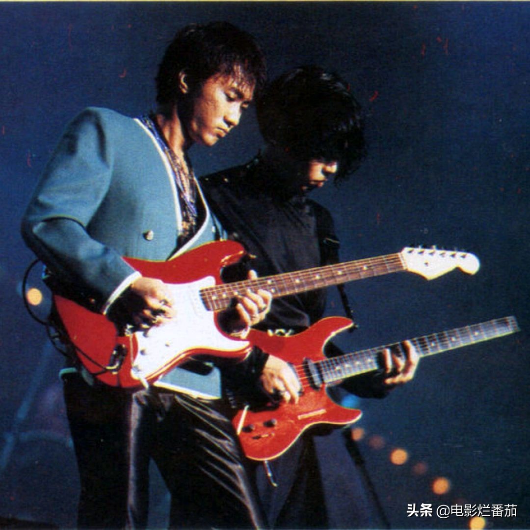 当曼德拉听了光辉岁月潸然泪下,光辉岁月回顾曼德拉一生