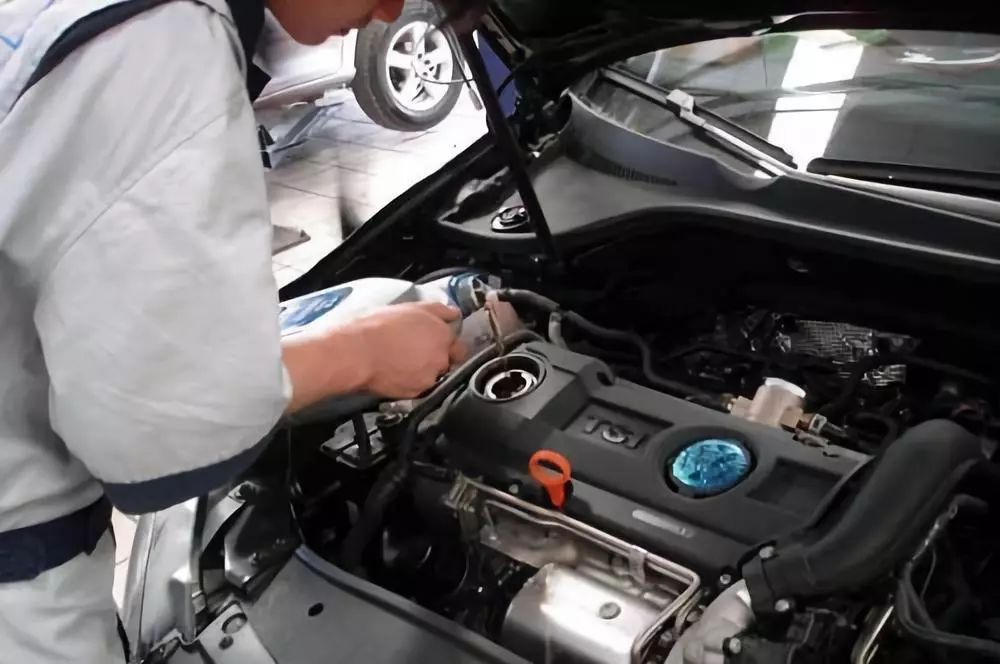 为啥大家都讨厌4s店,为何很多人都讨厌4s店