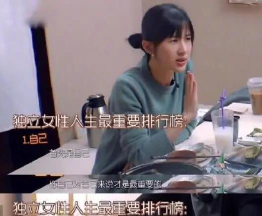 酒吧女就是坏女孩么,驻唱音乐酒馆女生