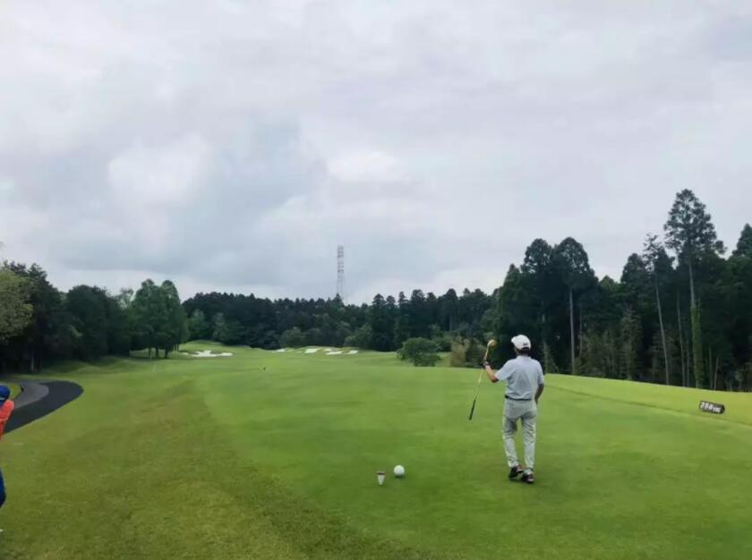 游记｜来自香港、上海、深圳的7位贵宾：挥杆关东世界百佳...