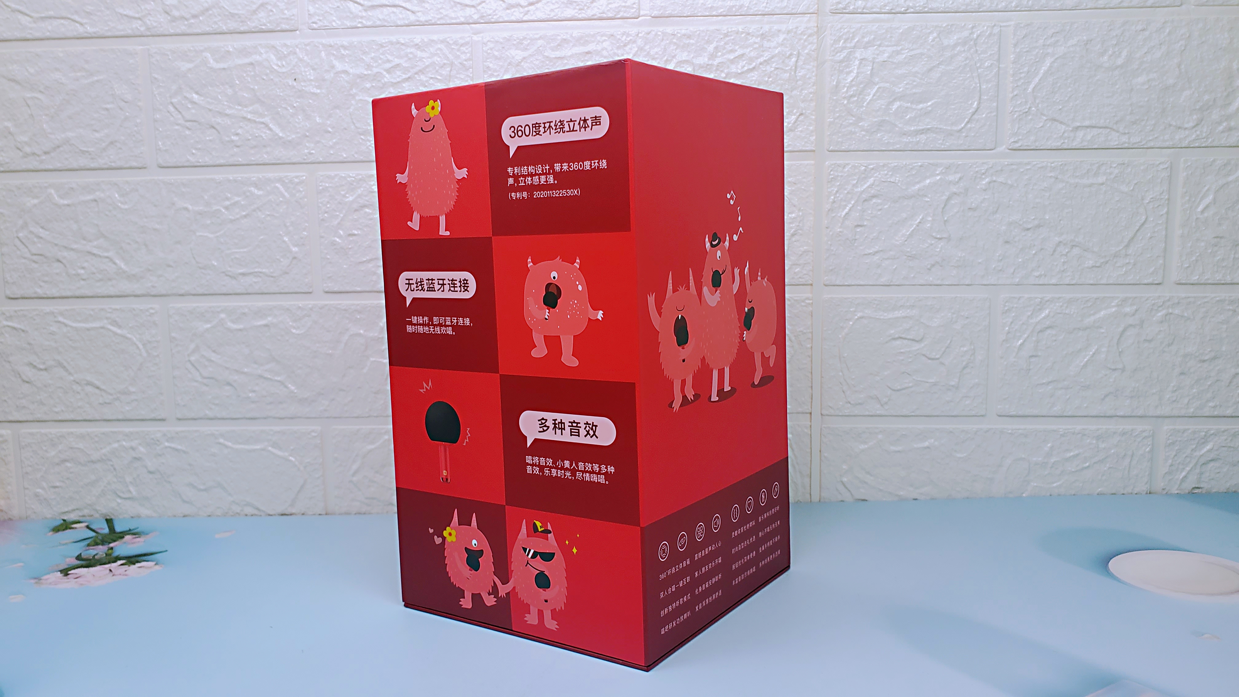 jbl麦克风kmc600和唱吧小巨蛋,唱吧小巨蛋g2max麦克风值得入手吗