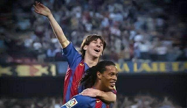 传奇巨星罗纳尔迪尼奥纪念赛,罗纳尔迪尼奥童年集锦