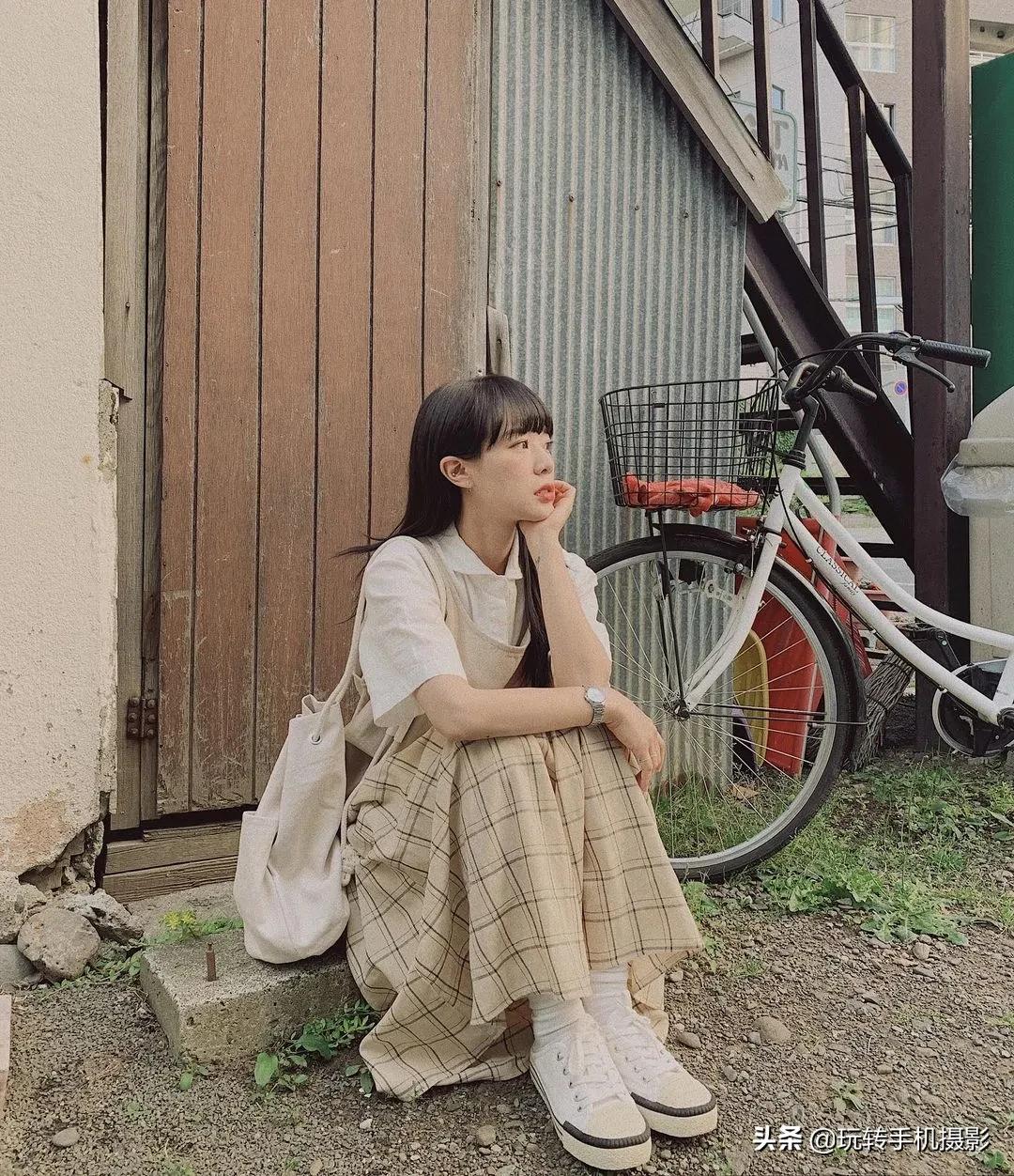 单手捂脸拍照姿势女生,女生自拍姿势单手