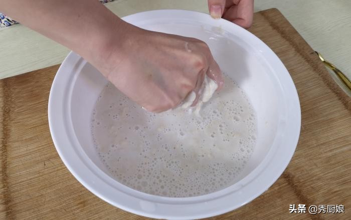 发馒头除了酵母还要加小苏打吗,做500克的馒头酵母小苏打配方