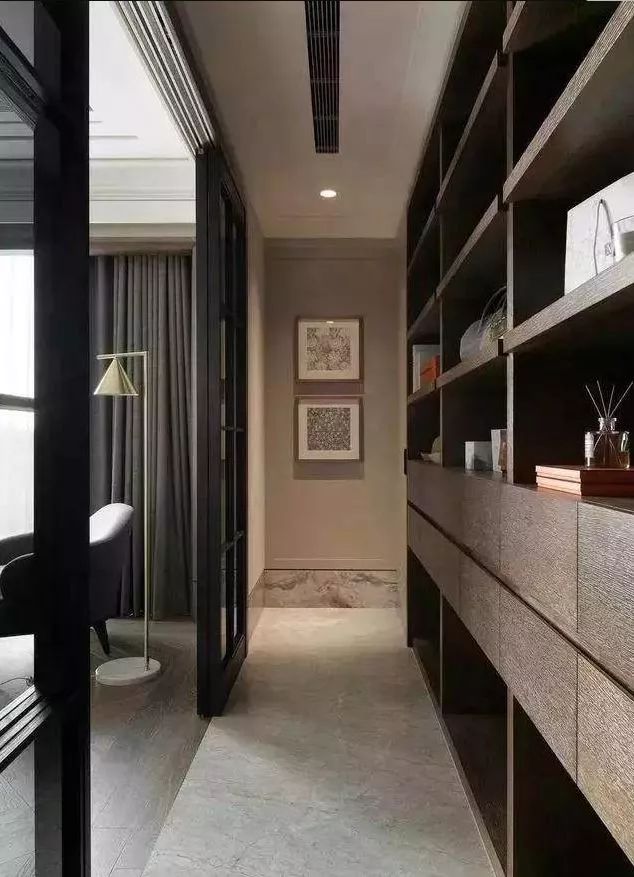 你家的踢脚线选对了吗,家中的踢脚线怎么搭配最适合