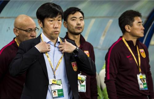 10年国足视频,四年前高洪波的国足12强赛的战果