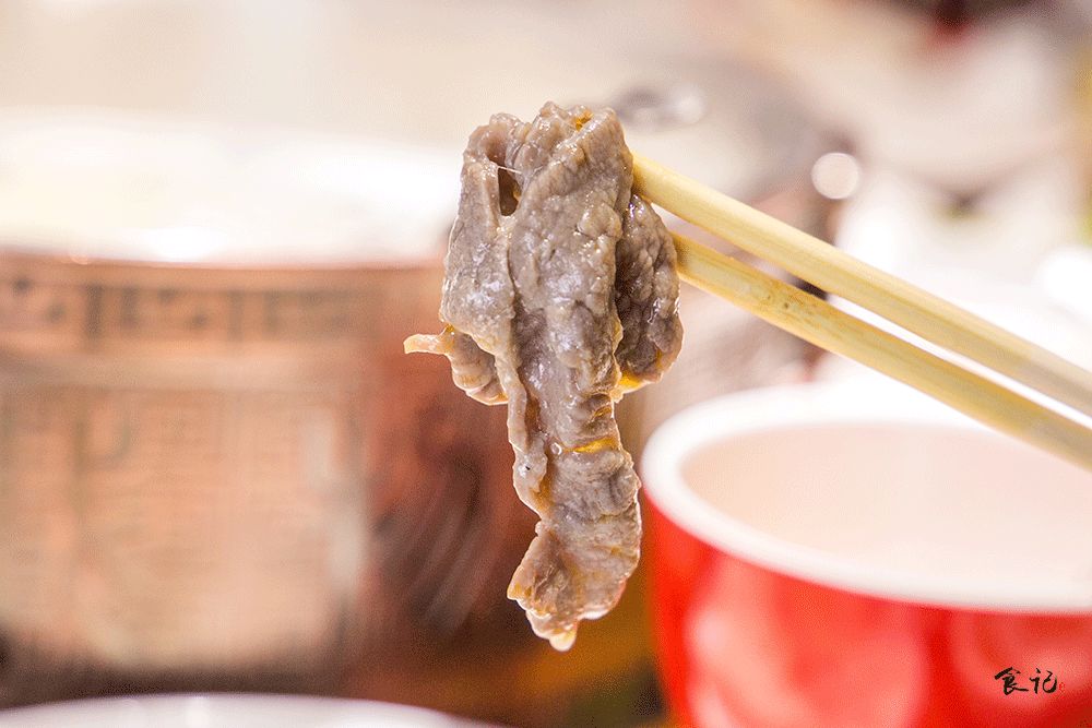 1块钱撸四盘！薄如蝉翼的蝴蝶鱼片，让你一口鲜掉眉毛！