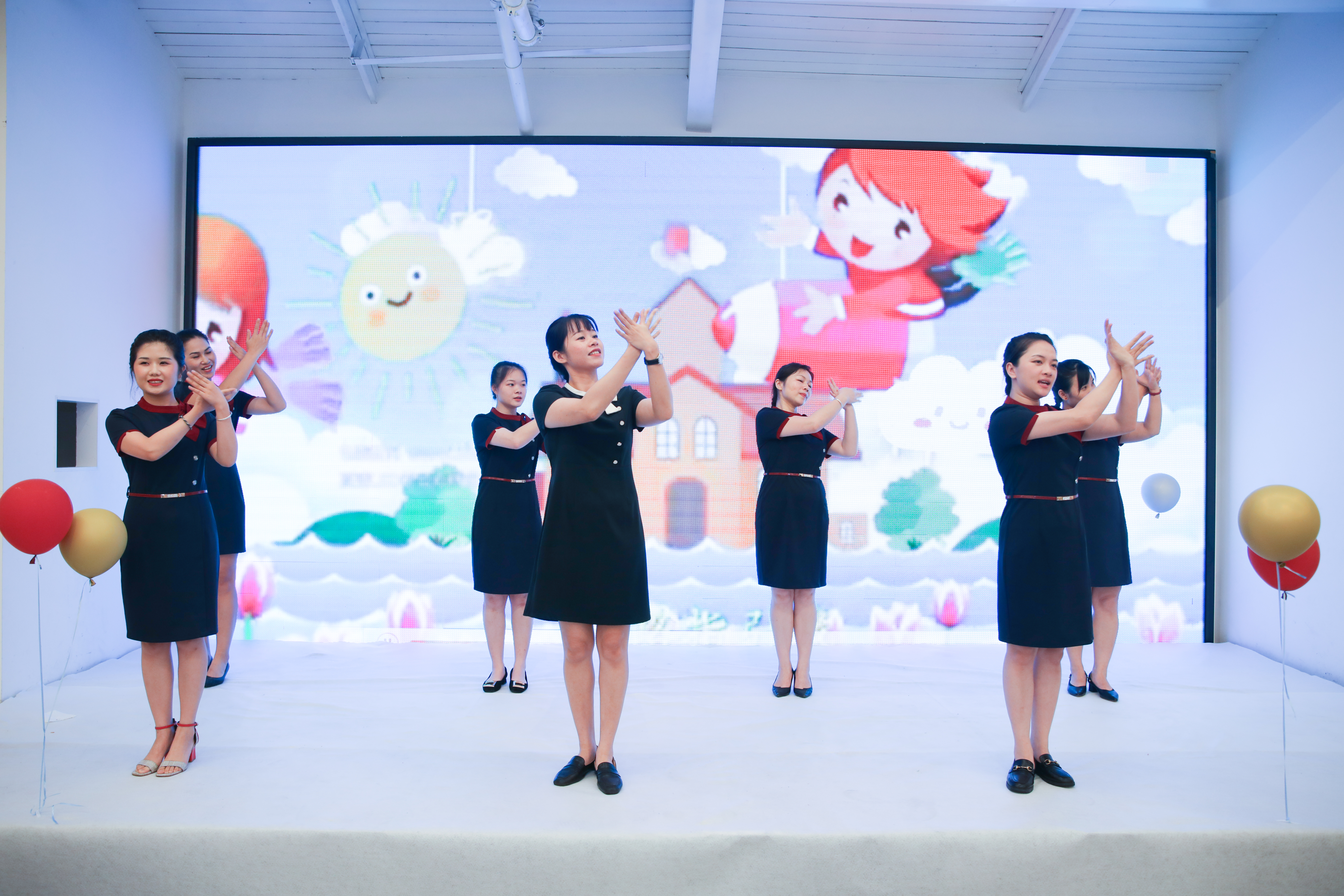 打造智慧妈妈开启幸福人生！悦贝佳母婴护理中心举行一周年庆典仪式