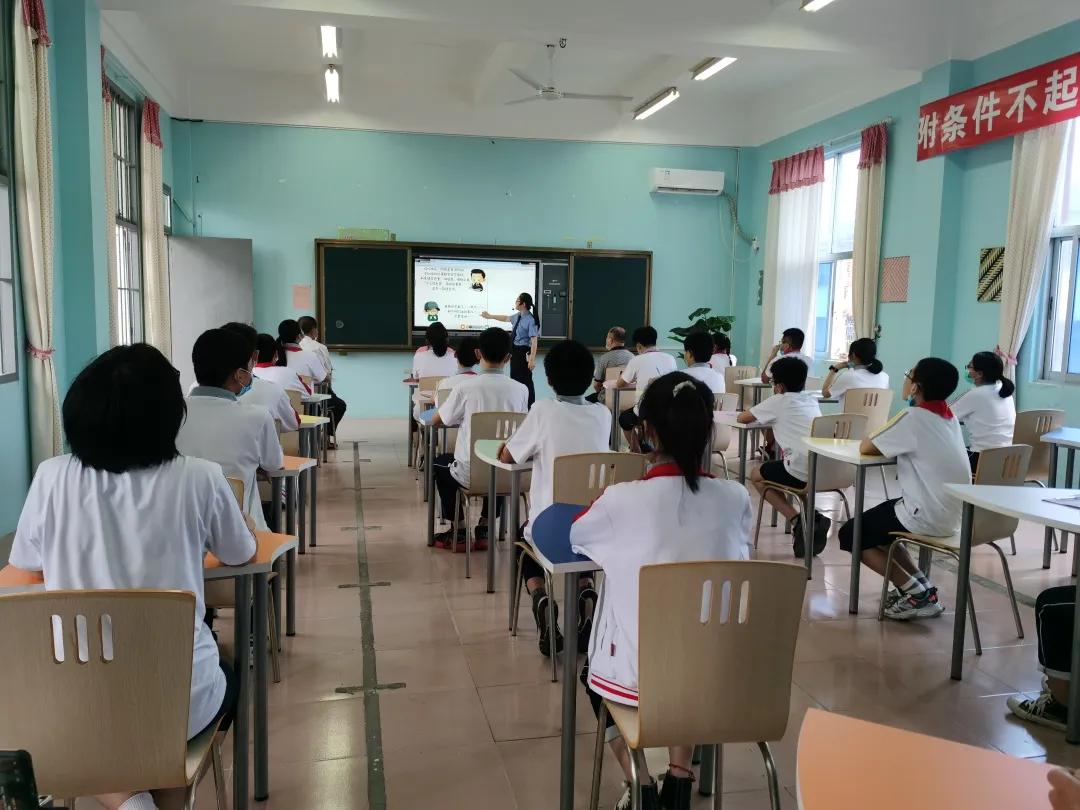 检察机关民有所呼我有所应,民有所呼检察长接待信访群众