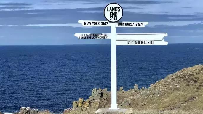 鍦ㄨ嫳鍥界殑澶忓ぉ,鍦ㄨ嫳鍥芥梾娓哥殑澶忓ぉ