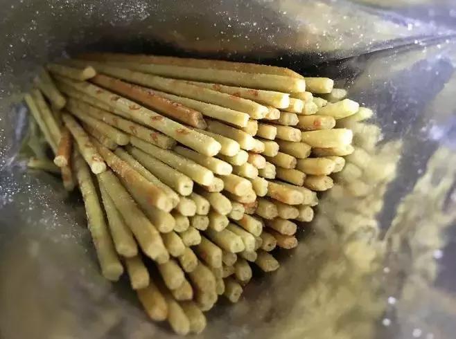 为什么这款饼干会让我们变成一只仓鼠?