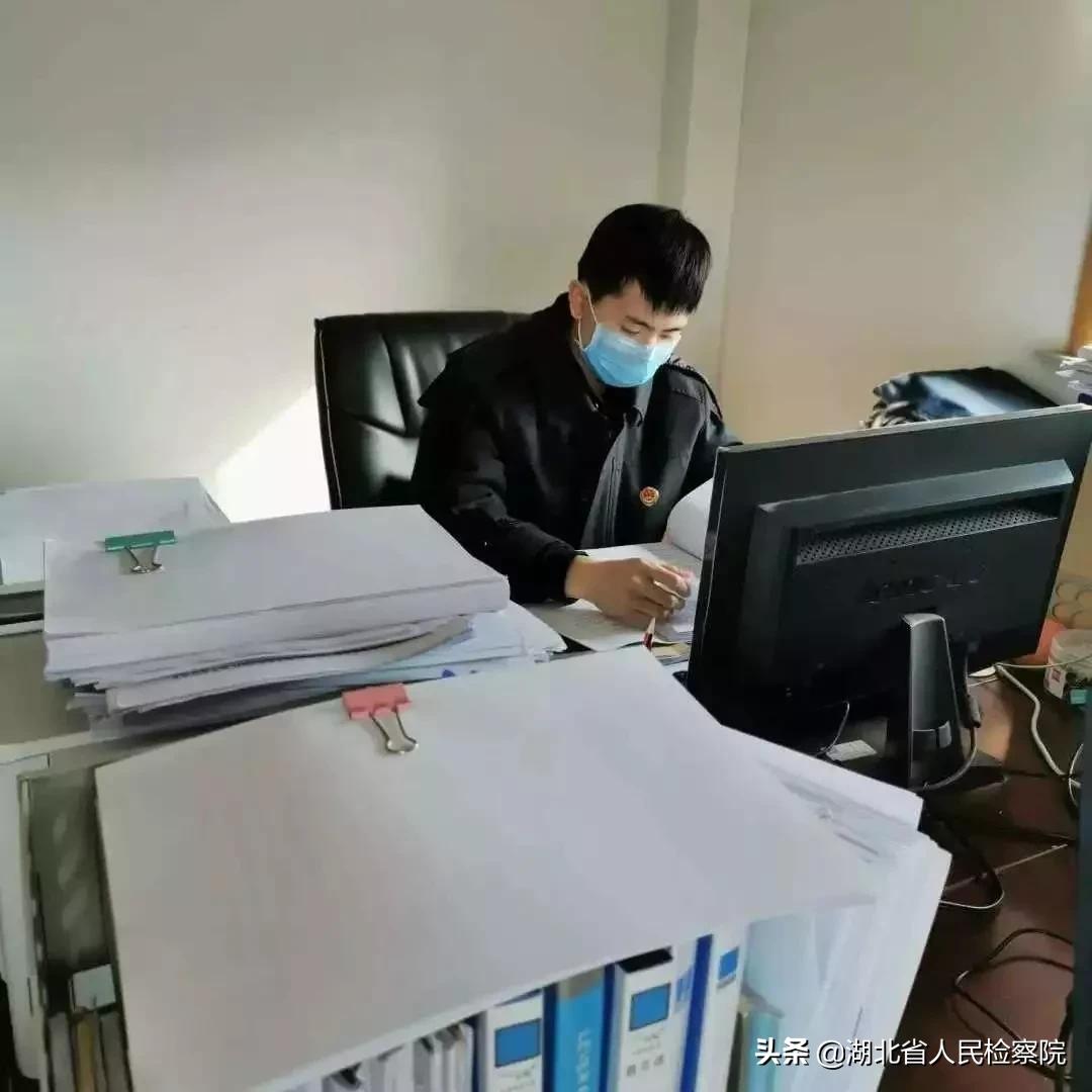 检徽在疫情防控第一线,检徽闪烁在疫情防控第一线