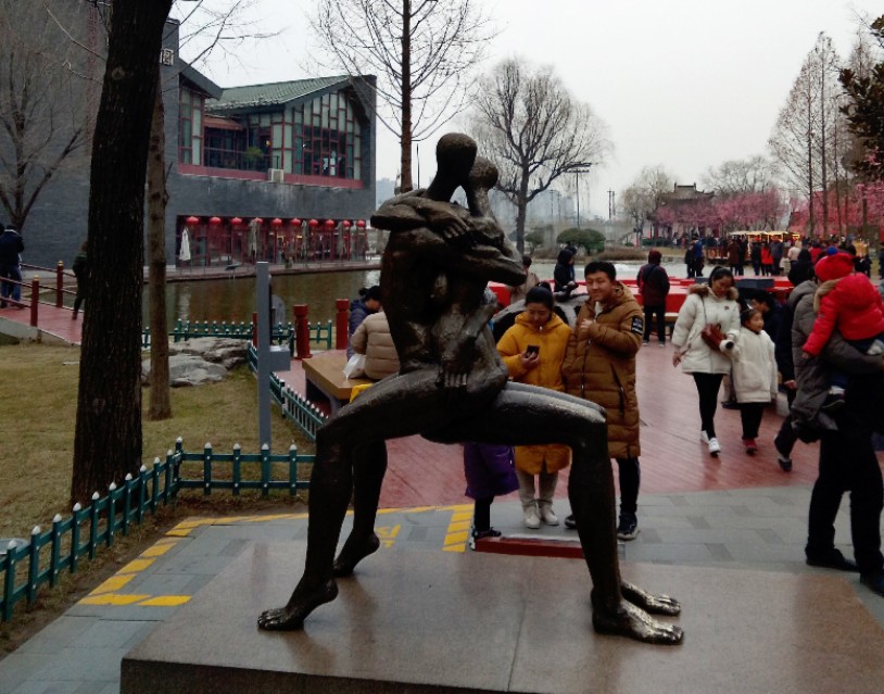 曲江寒窑遗址公园和曲江遗址公园,曲江寒窑遗址公园在地铁几号线