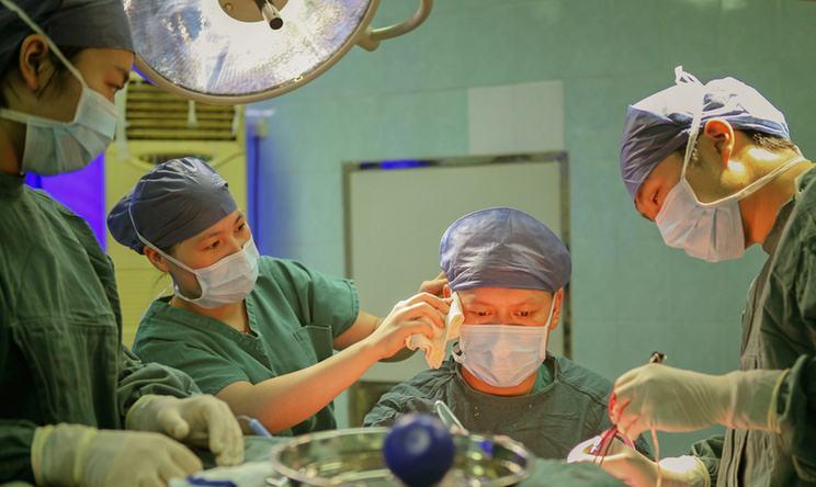 为什么手术室都很冷？“冰冷”的温度，会引起病人手术部位感染？