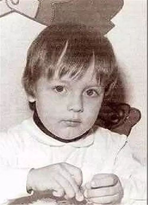 足坛巨星全部介绍,足坛巨星全员图