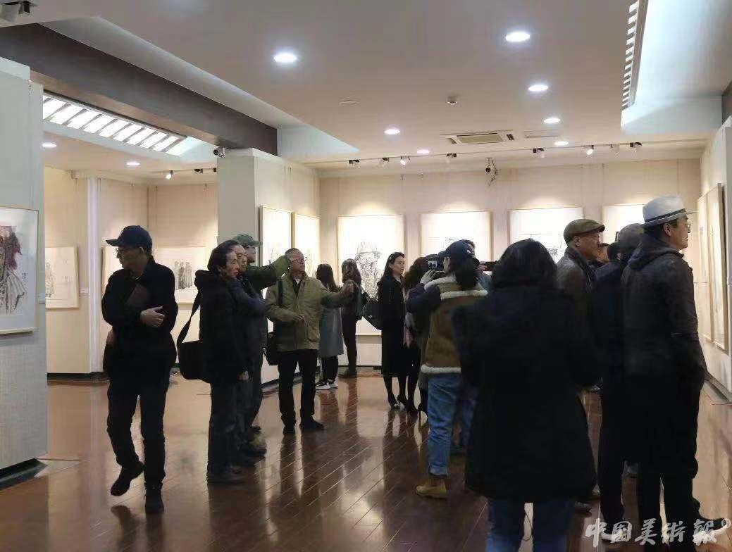 淡定与坚定、安静与干净：刘佳首次个展亮相江苏省国画院美术馆