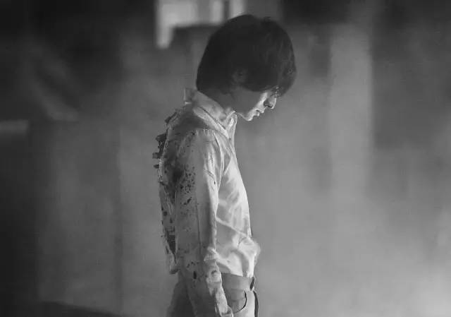 结局赤裸裸的讽刺,这部日本片,值得5星推荐一下