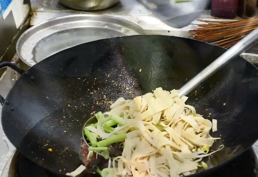 正宗四川烧烤鱼的做法窍门,烤活鱼的做法正宗做法