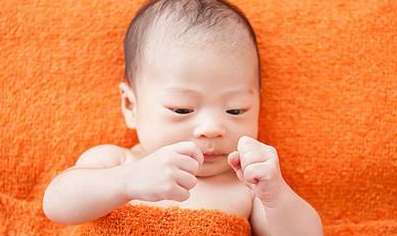 早产儿喂养的正确方法视频,早产儿混合喂养的正确方法