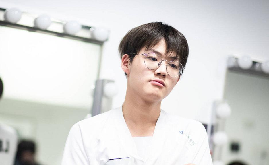 阿水请乐言吃外卖,阿水直播开玩笑