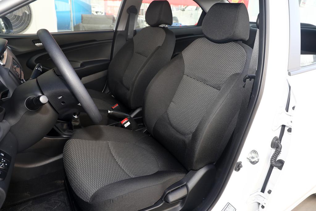 新瑞纳4.99万合适吗,2019年现代瑞纳17万公里价格