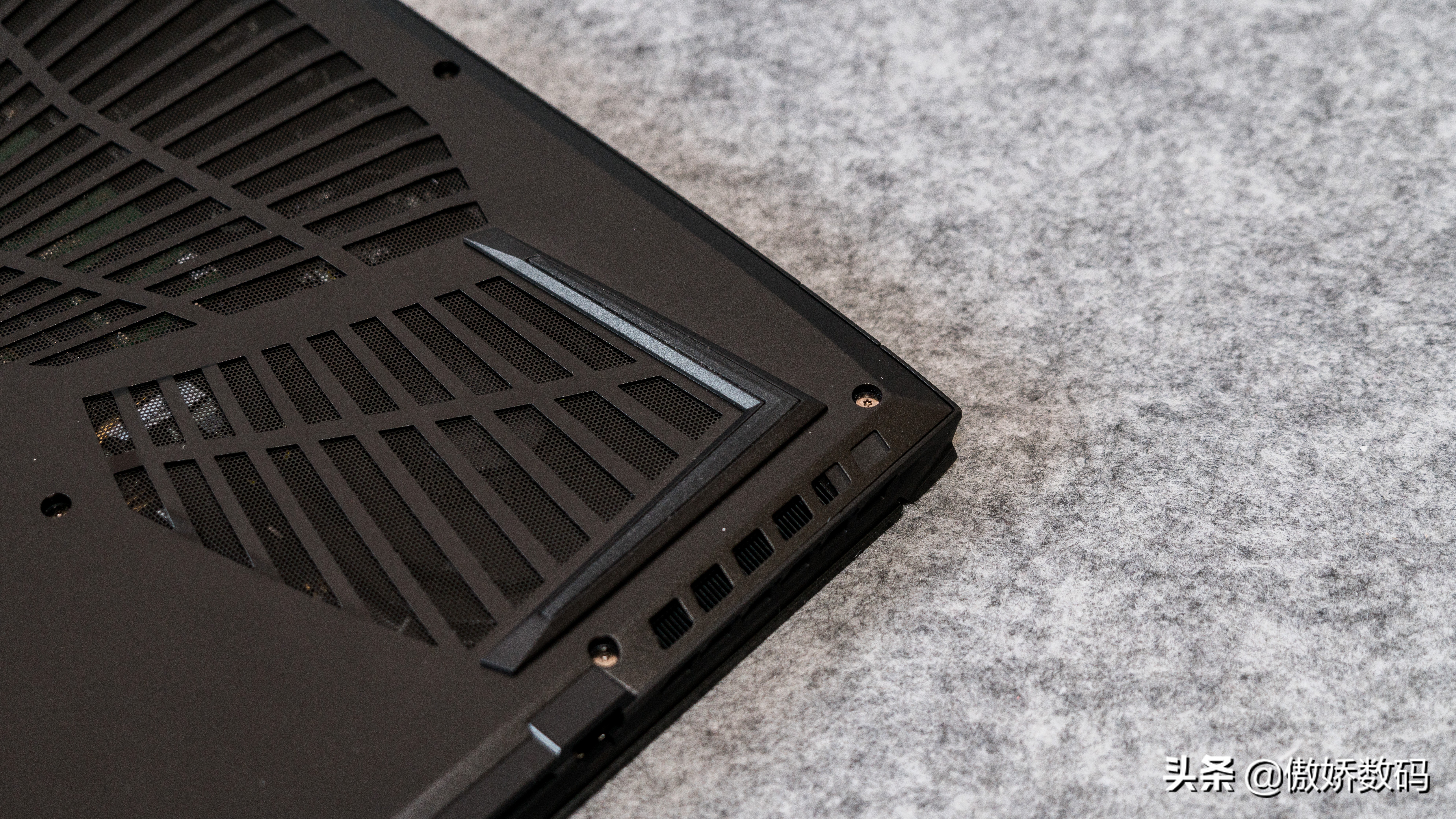 两万以下的游戏本,两万的游戏电脑配置