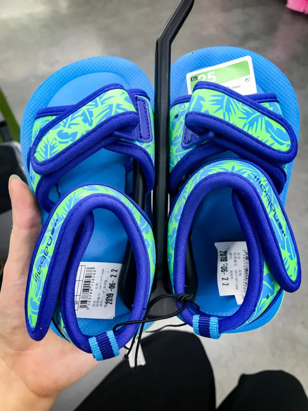 儿童哪一款凉鞋最好,哪个牌子的儿童凉鞋好穿推荐