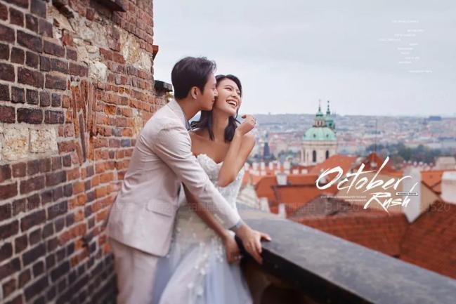 拍摄婚纱照怎么摆姿势好看,婚纱照如何摆姿势好看