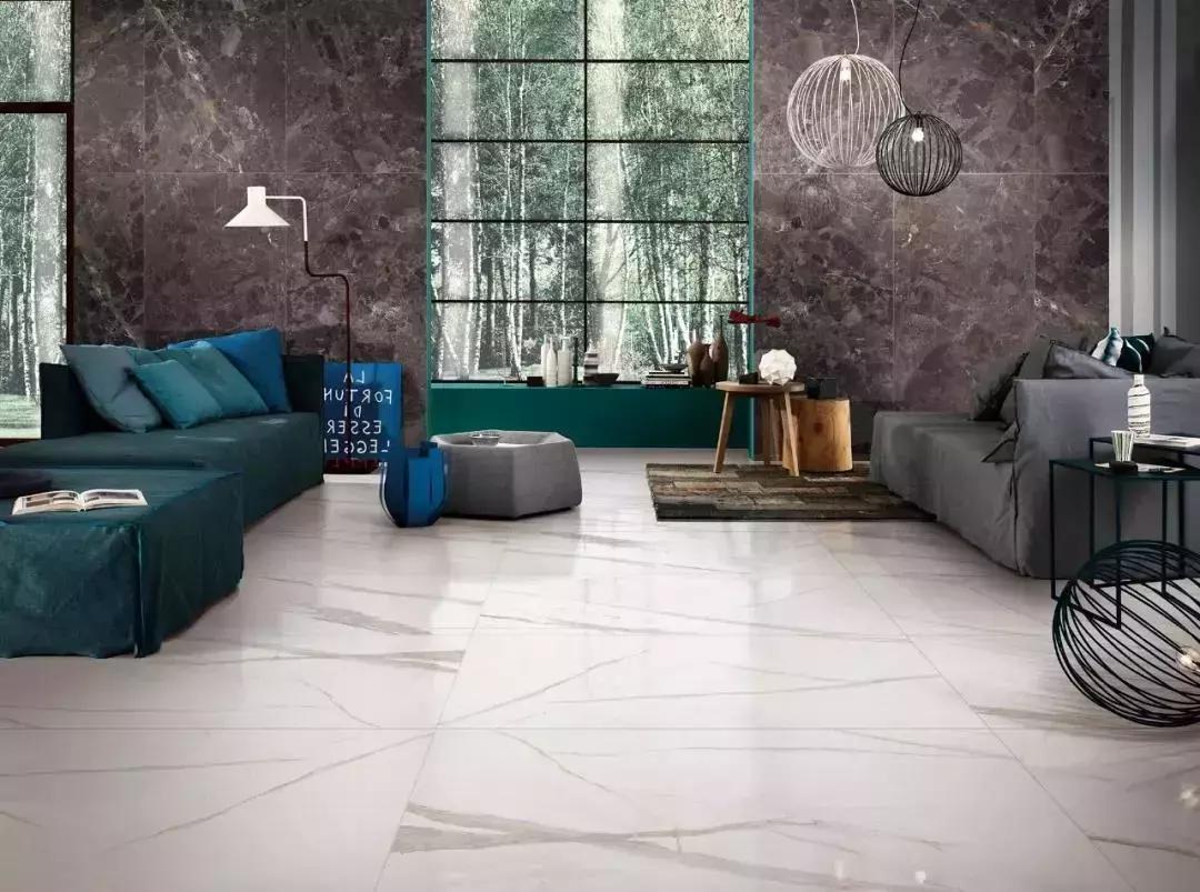 负离子瓷砖和岩板砖哪个好,负离子功能砖