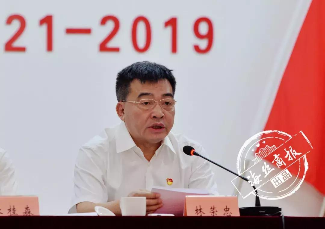 现在南安市二等功的奖牌,南安市级的奖状