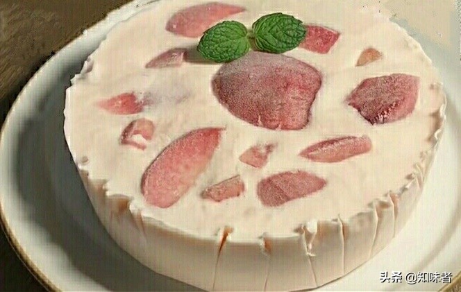 奉化用酸奶自制水蜜桃冰激凌 (怎么做白桃酸奶冰淇淋)