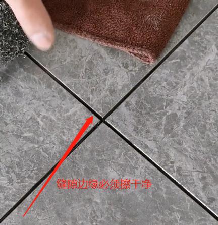 地板砖美缝除了美观还起什么作用,装修地板砖美缝就是这么简单