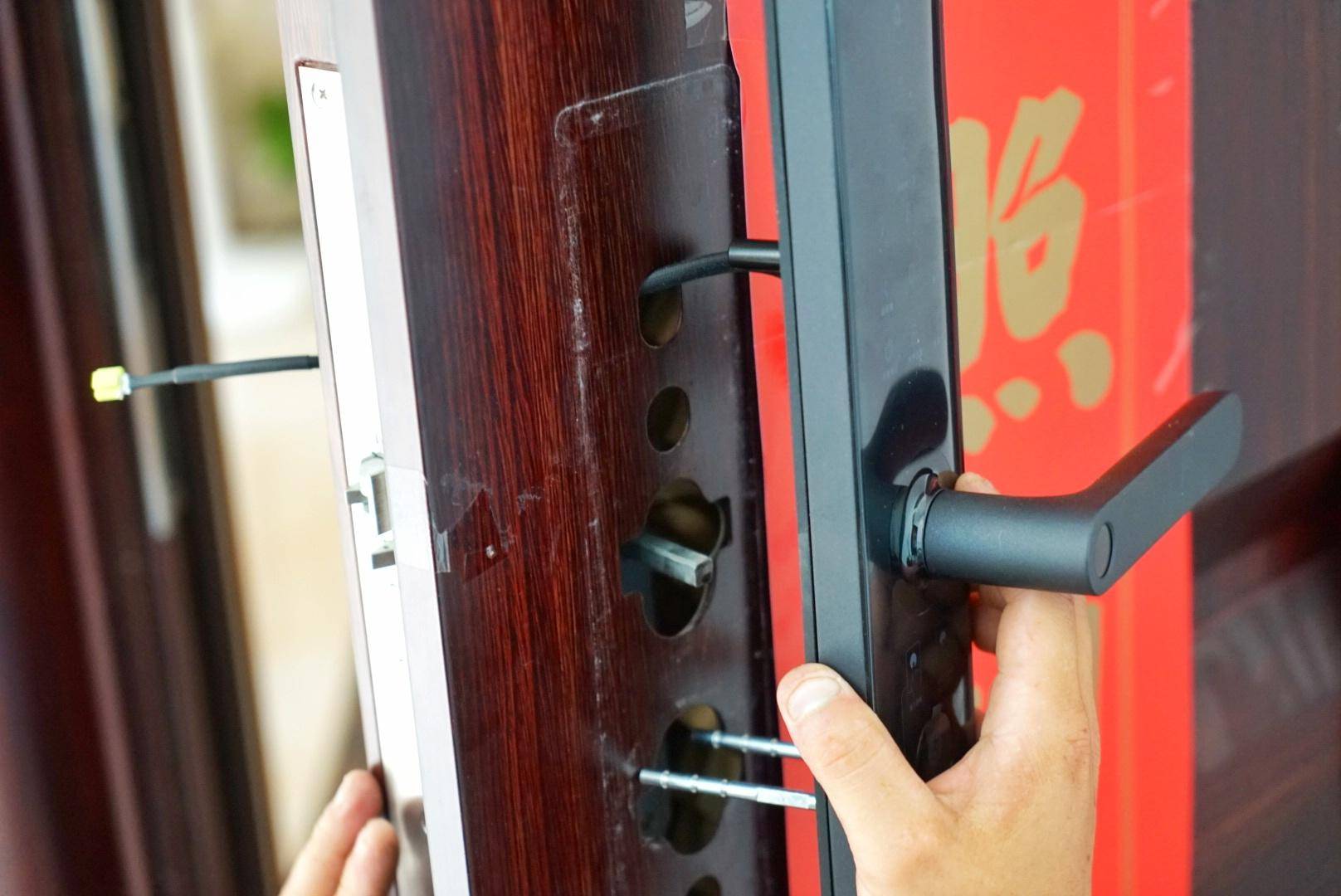 小米智能门锁e能用小米手机开吗,小米智能门锁e家和1s哪个值得入手