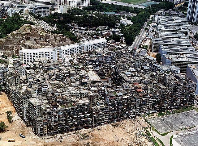 九龙城寨为何被称为人间魔窟,九龙城寨为什么被称为人间魔窟