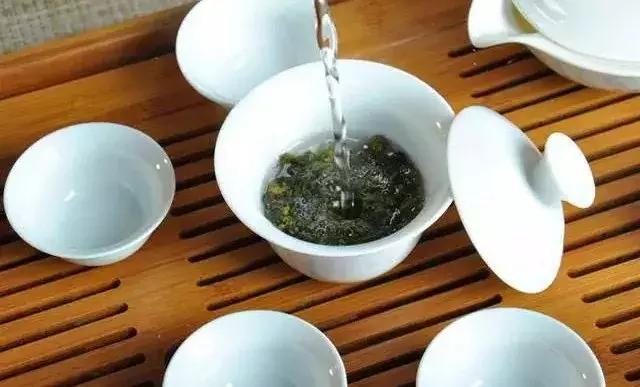 早衰的10个症状,这5个坏习惯会导致早衰