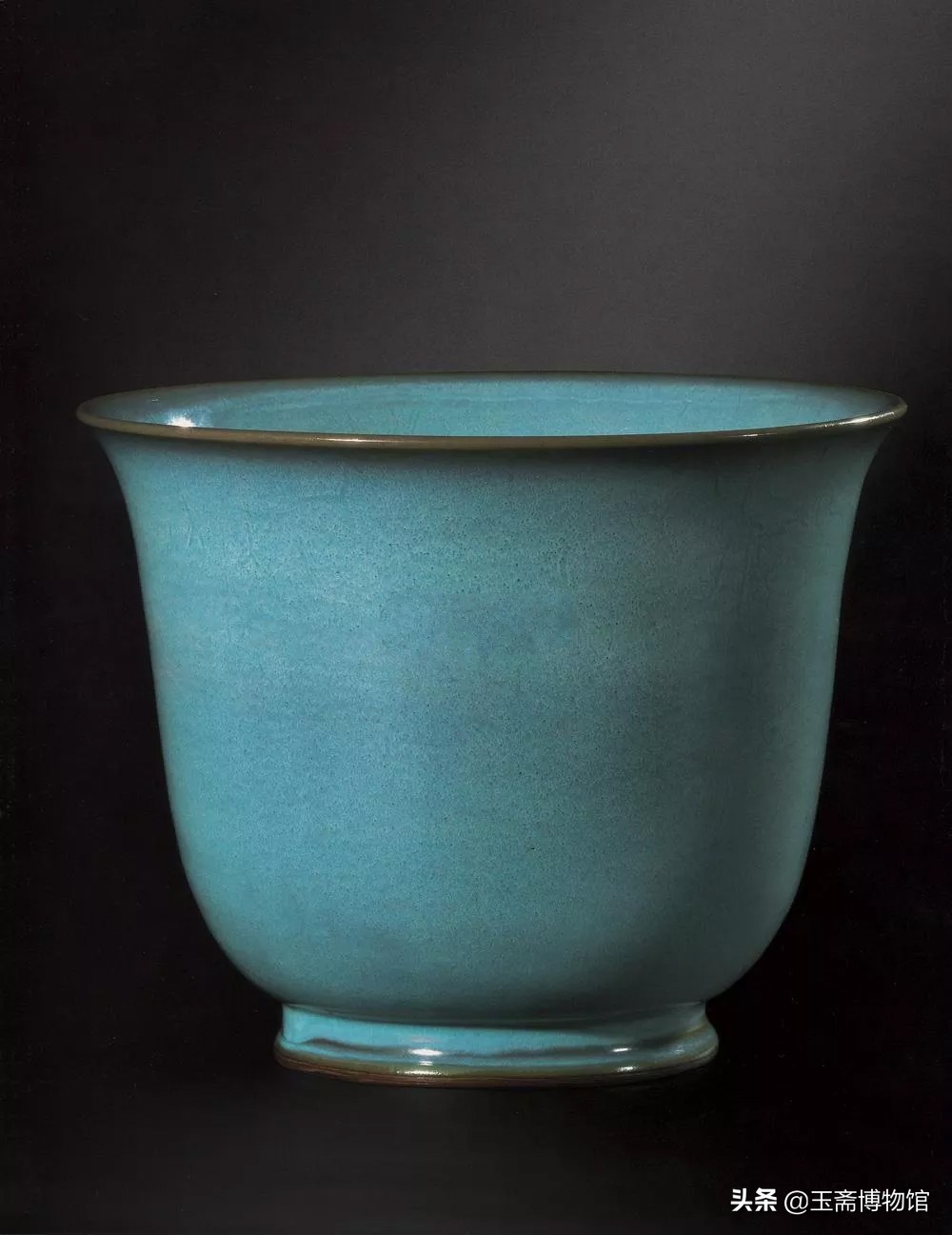 出窑万彩和钧窑有什么区别,入窑一色出窑万彩的紫砂壶