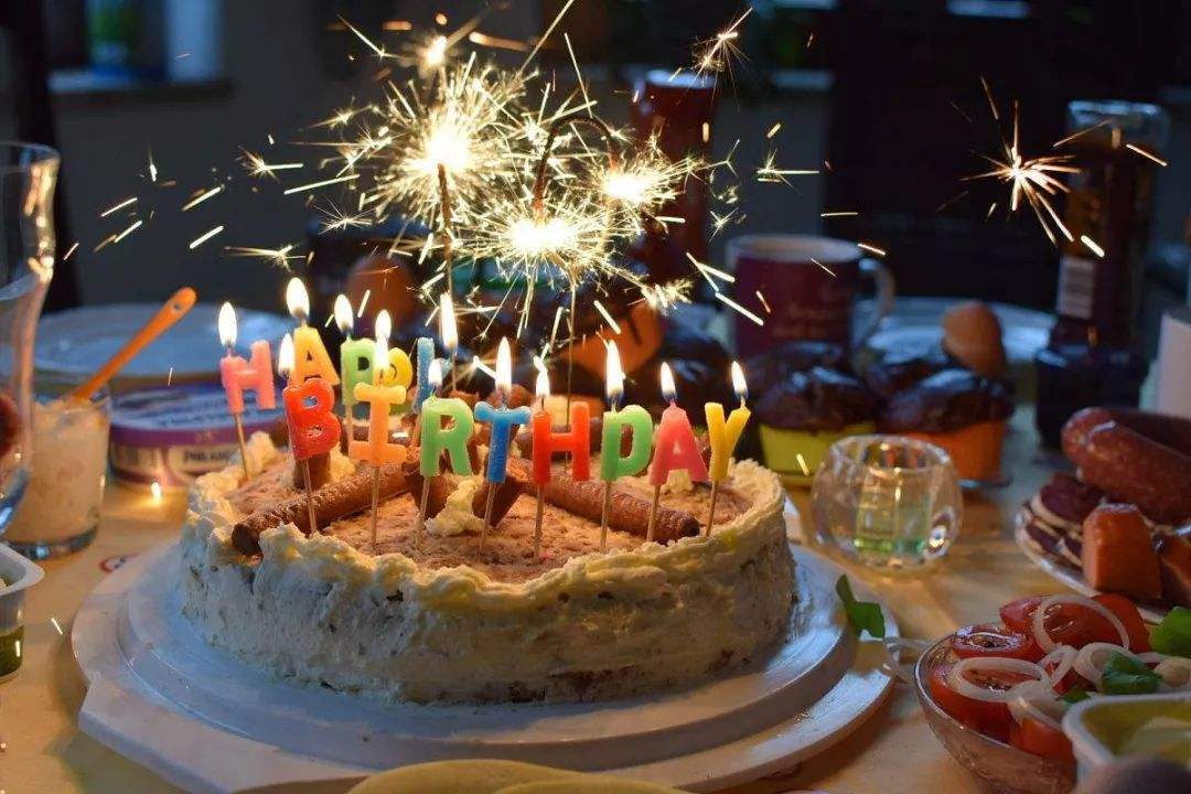 古代生日歌怎么唱,在生日唱什么歌