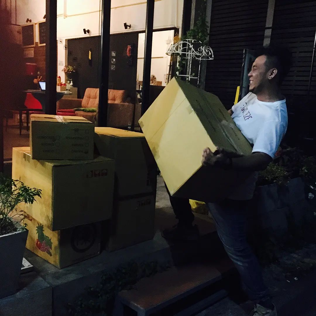 泰国个人买别墅,十年不上班怎么找工作