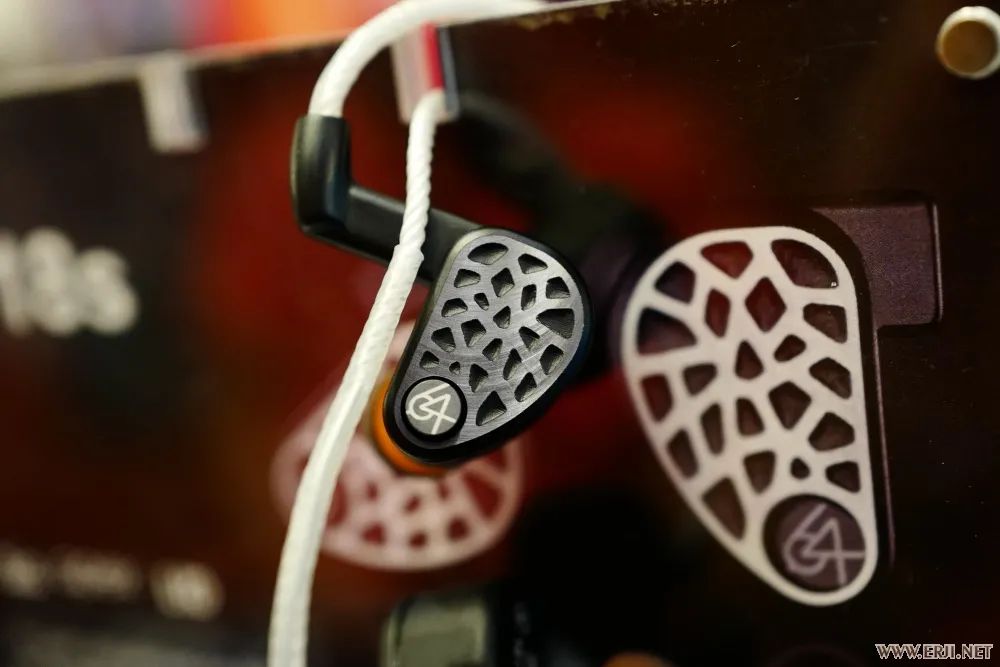 展商如何布展，才能让展位人气显得特别旺？成都国际耳机展大报道