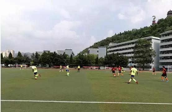 都匀十中足球比赛结果,黔南中小学校足球联赛初中组决赛