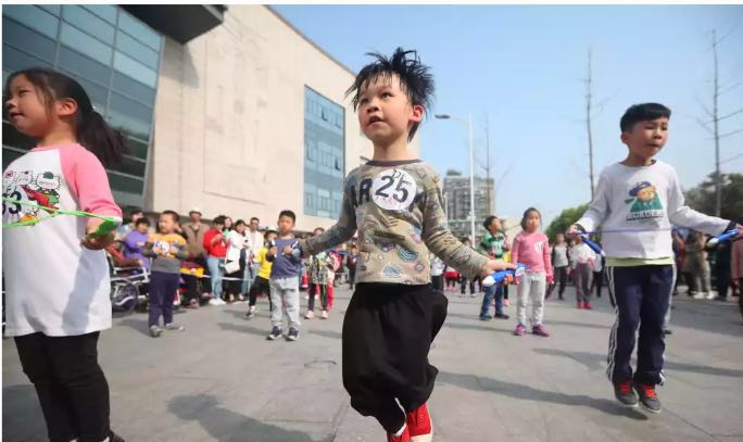 孩子长高的秘诀99%的家长都不知道,孩子长高的六大秘诀家长必看