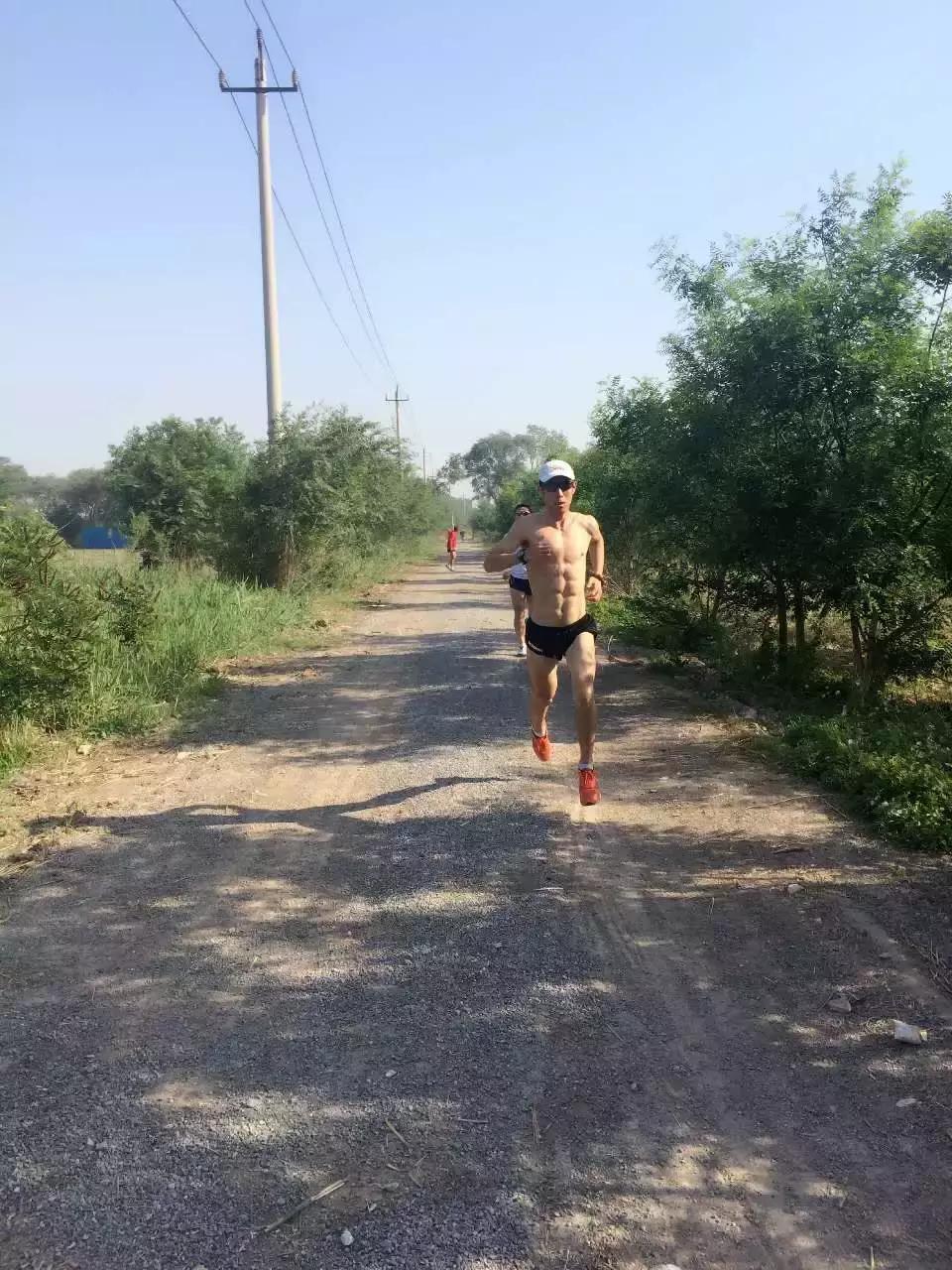 23岁得了甲状腺癌还能活40年吗,42岁得了甲状腺癌能治愈吗