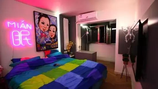 70平2室一厅奇葩户型,56平方两房一厅装修正方形户型