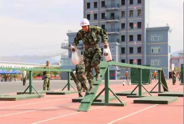 扎根岗位，青春无悔---记西北油田治安消防中心特勤三队班长张弛