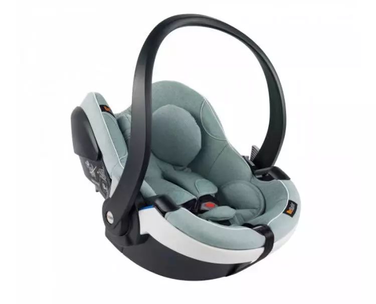 一般多大孩子需要坐安全座椅,多大孩子适合坐安全座椅